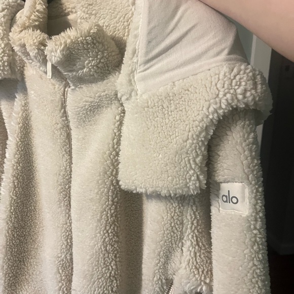ALO YOGA Foxy Sherpa Bomber jacket - Picture 4 of 5
